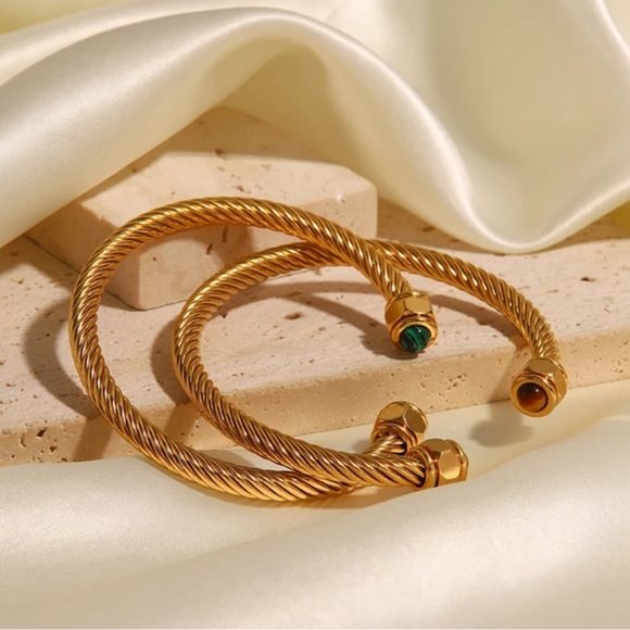 18K Plated Bracelet-Amber - Picture 3 of 6